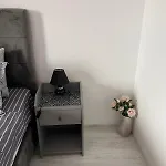 Astoria 5. K.k. Elenite * سفيتي فلاس
